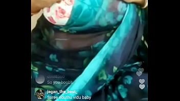 تشغيل زوجة التاميل براهمين تظهر حلمة ثديها في Instagram Live - (Instagram id --notygeetha)