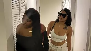 play Julz fühlte sich schlecht wegen Big d gab ihm Teile