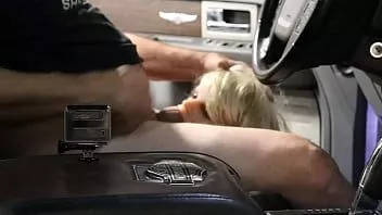 Abspielen Böse Analschlampe Sexpuppe Deep Throats - Teenager - jung - Anal - Superschlampe schluckt Sperma - Fingermuschi - Arschloch - super luftdicht - leckt Schwanz - lutscht mich im LKW ab