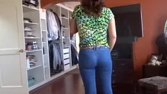تشغيل ربيب يعطيني هزات الجماع الشديدة مع صاحب الديك الكبير