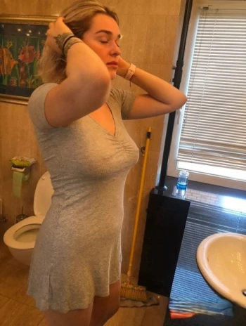 ポルノスター Eva Stone