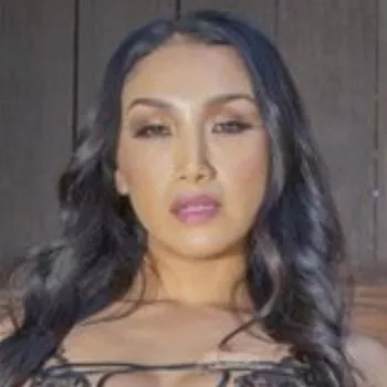 قناة Vicki Chase
